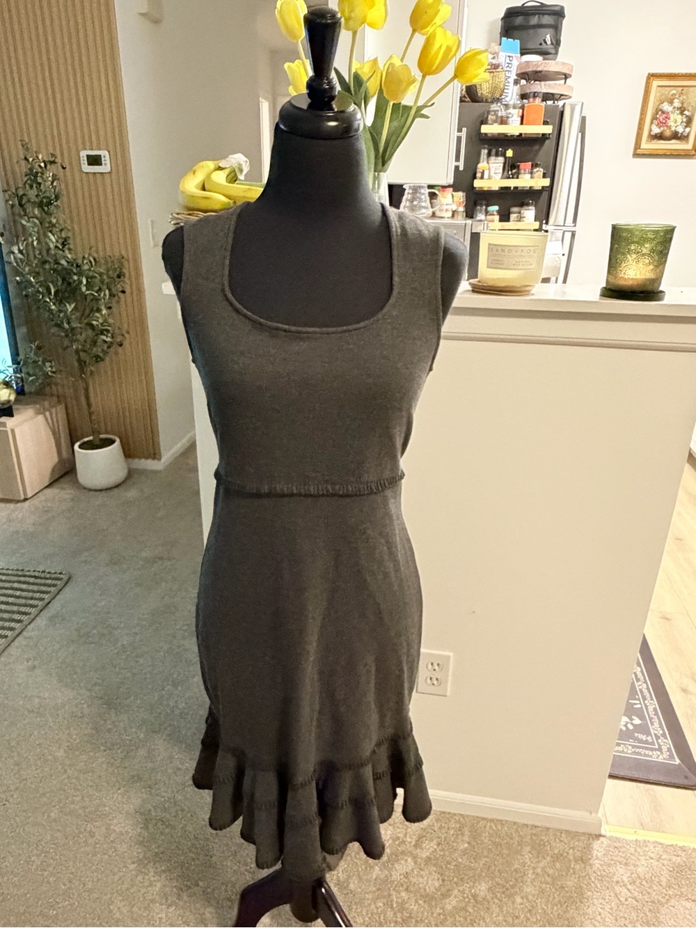 Nanette Lepore Charcoal Gray Sleeveless Ruffle-Hem Knit Midi Dress